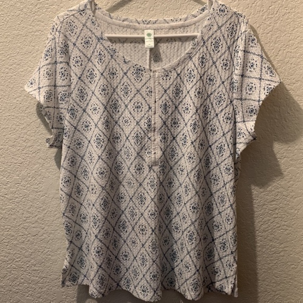 Aventura blouse hook & eye detail at top size XL - Picture 4 of 8